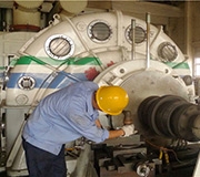 熱噴塗技術修複發電機滑環磨損部位