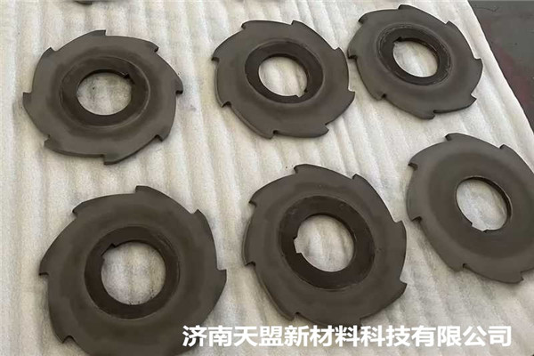 在刀盤表麵噴塗碳化鎢塗層有哪些優點.jpg 在刀盤表麵噴塗碳化鎢塗層有哪些優點.jpg